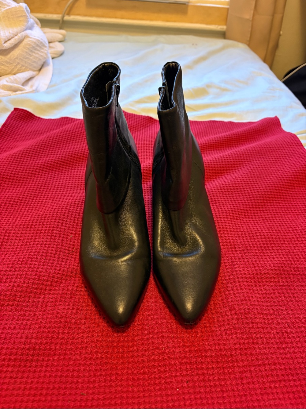 Talbots leather ankle boots 8.5B